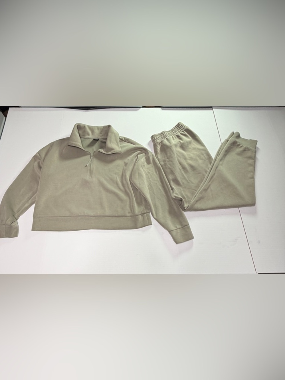 Avia Taupe Full-Zip scuba quarter zip pullover and joggers